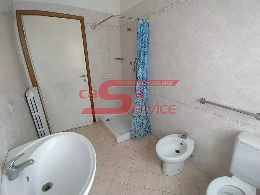 Immagine 17 di Appartamento in vendita  a Massa E Cozzile