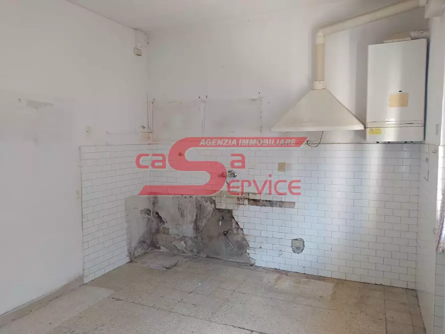 Immagine 6 di Appartamento in vendita  a Massa E Cozzile