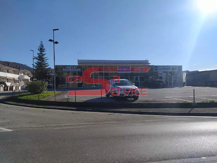 Immagine 5 di Negozio in affitto  a Serravalle Pistoiese