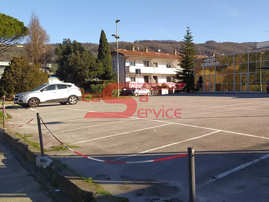 Immagine 4 di Negozio in affitto  a Serravalle Pistoiese