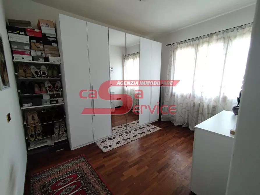 Immagine 14 di Villa in vendita  a Montecatini Terme