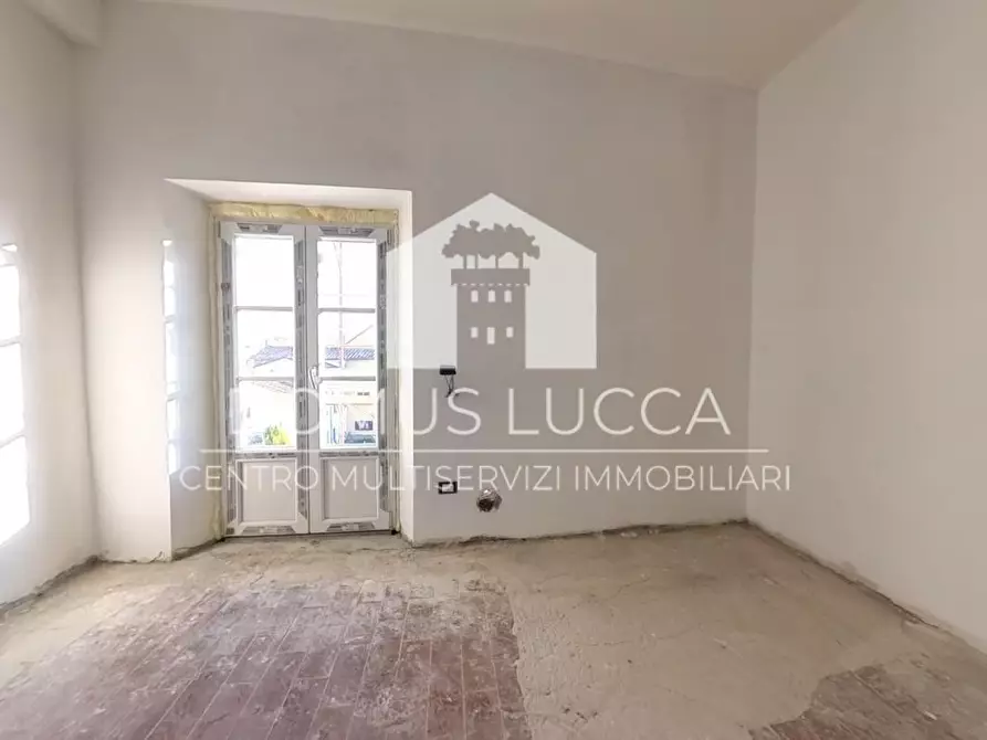 Immagine 32 di Appartamento in vendita  a Capannori