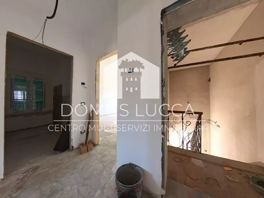 Immagine 12 di Appartamento in vendita  a Capannori