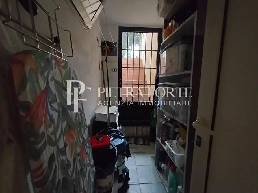Immagine 31 di Casa trifamiliare in vendita  a Pietrasanta