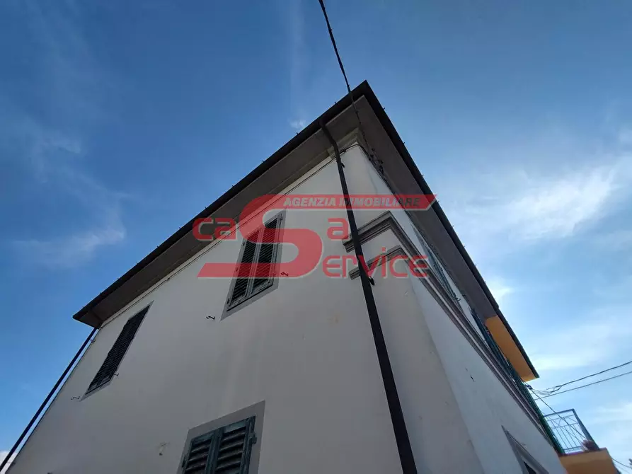 Immagine 2 di Terratetto in vendita  a Massa E Cozzile