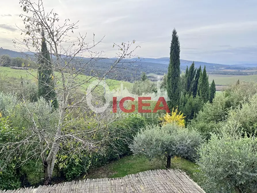 Immagine 15 di Casa trifamiliare in vendita  a Monteriggioni