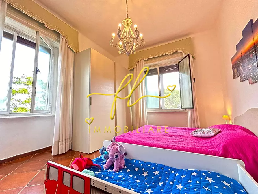 Immagine 13 di Appartamento in vendita  a Portoferraio