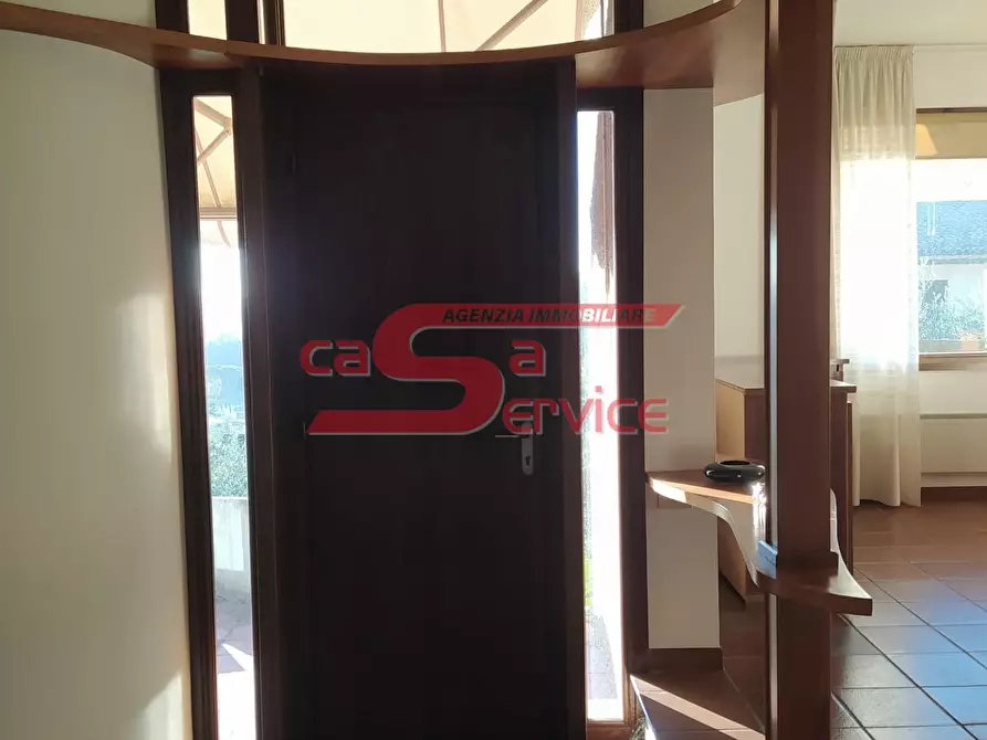 Immagine 8 di Villa in vendita  a Monsummano Terme