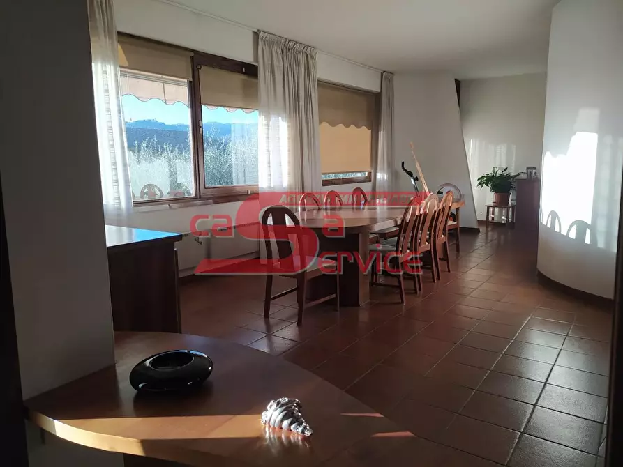 Immagine 4 di Villa in vendita  a Monsummano Terme