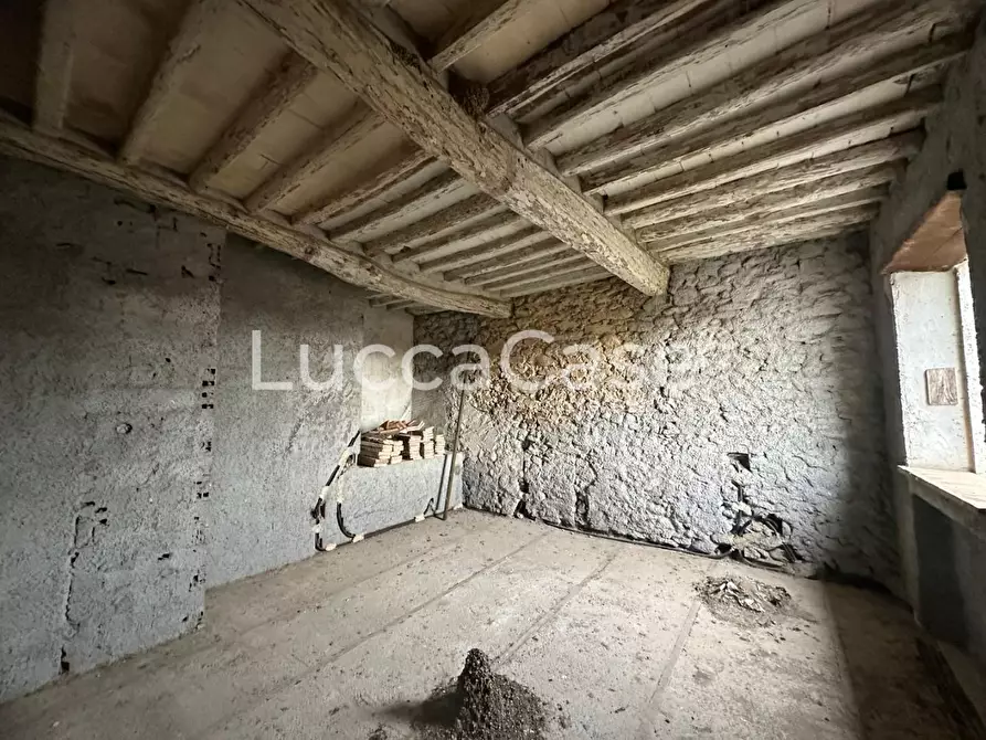 Immagine 40 di Terratetto in vendita  a Capannori