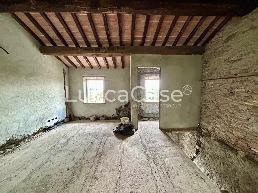 Immagine 29 di Terratetto in vendita  a Capannori