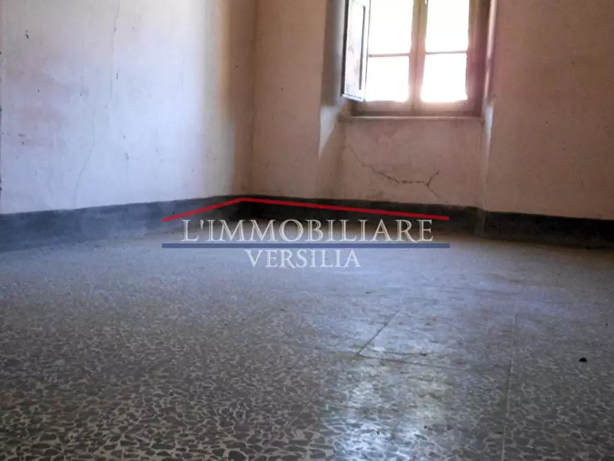 Immagine 12 di Terratetto in vendita  a Montignoso