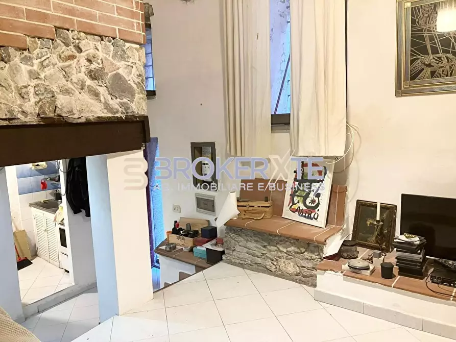 Immagine 12 di Appartamento in vendita  a Ameglia
