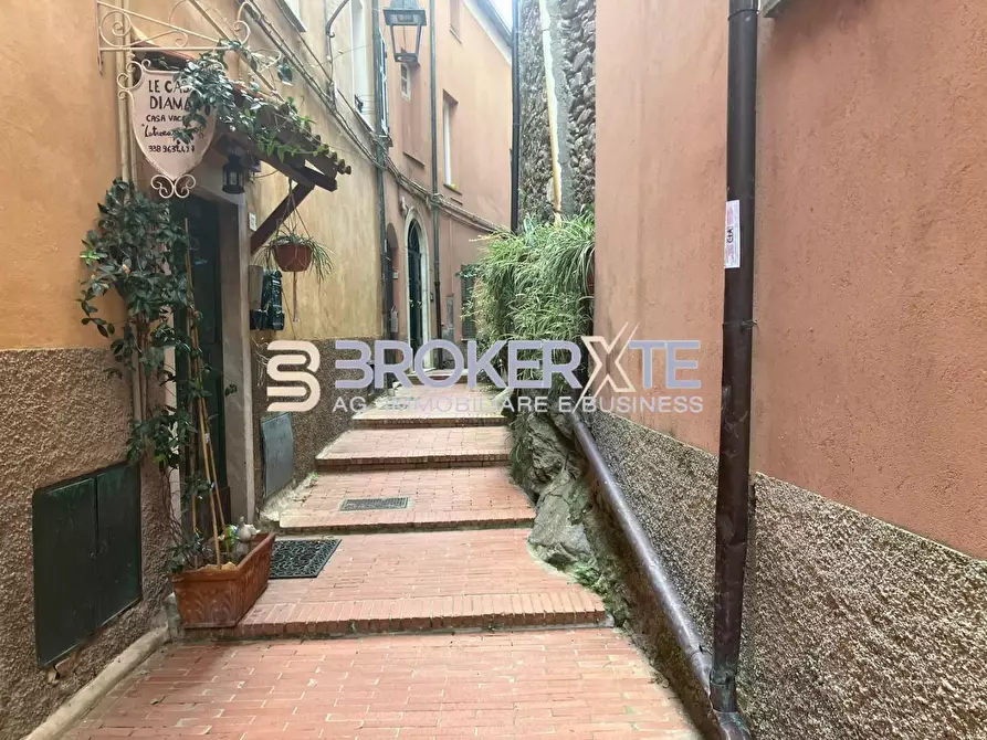 Immagine 25 di Appartamento in vendita  a Ameglia