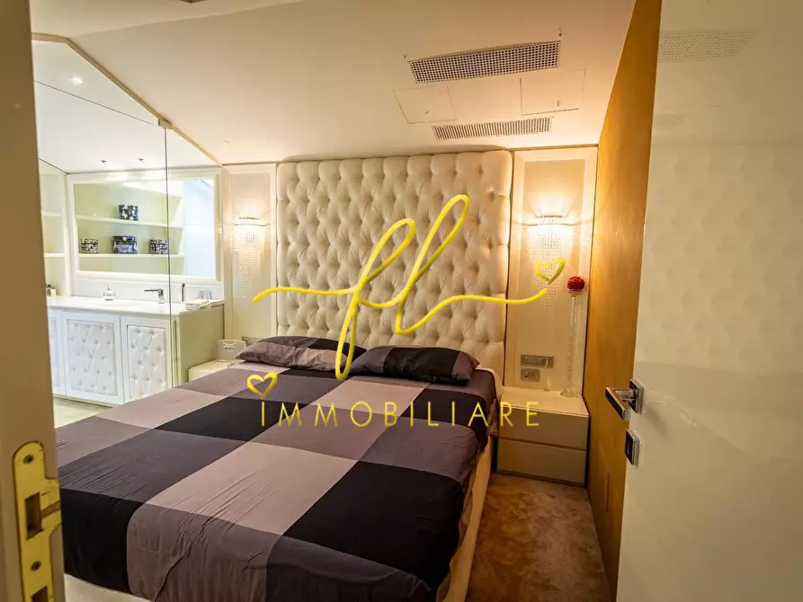 Immagine 26 di Villetta a schiera in vendita  a Riparbella