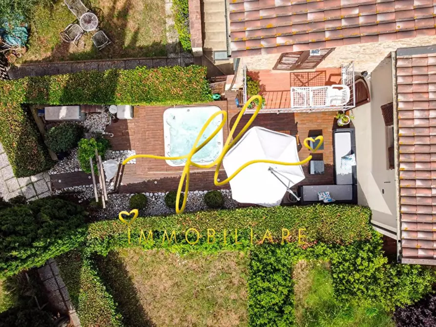 Immagine 38 di Villetta a schiera in vendita  a Riparbella