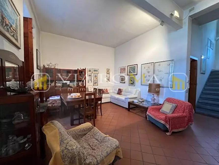 Immagine 3 di Casa bifamiliare in vendita  a Lucca