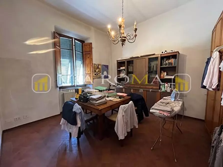 Immagine 9 di Casa bifamiliare in vendita  a Lucca