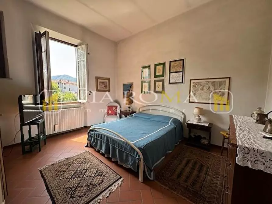 Immagine 29 di Casa bifamiliare in vendita  a Lucca