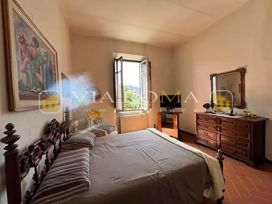 Immagine 7 di Casa bifamiliare in vendita  a Lucca