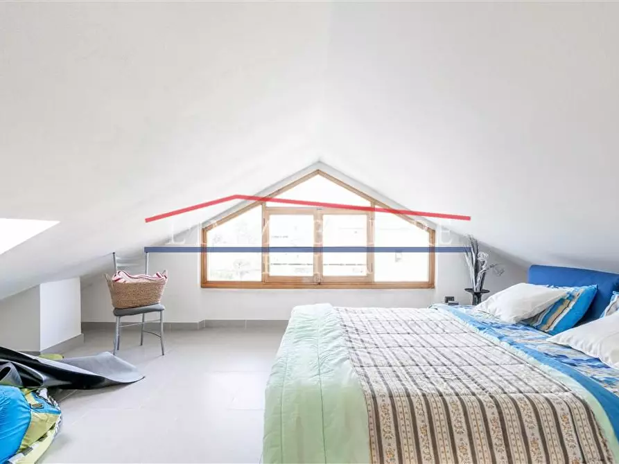 Immagine 11 di Appartamento in vendita  a Montignoso