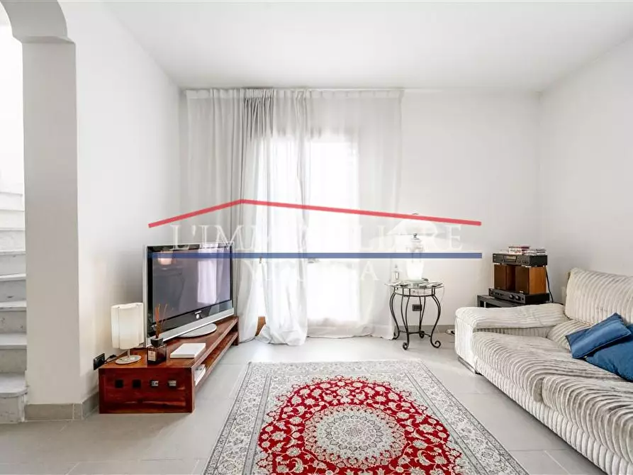 Immagine 7 di Appartamento in vendita  a Montignoso