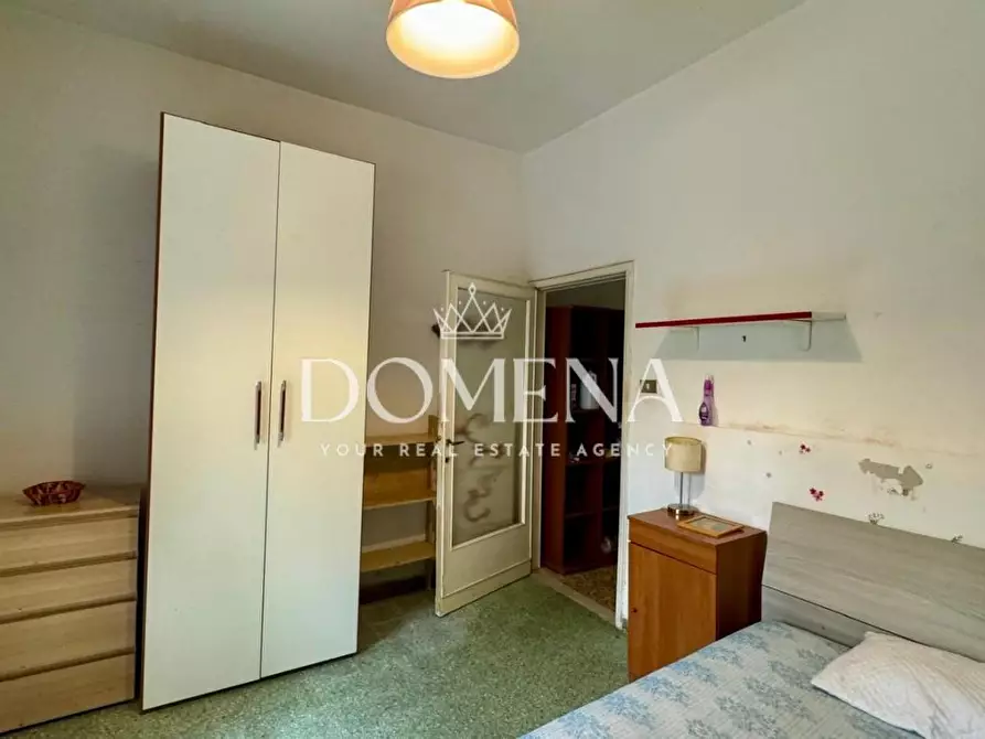 Immagine 9 di Appartamento in vendita  a Siena