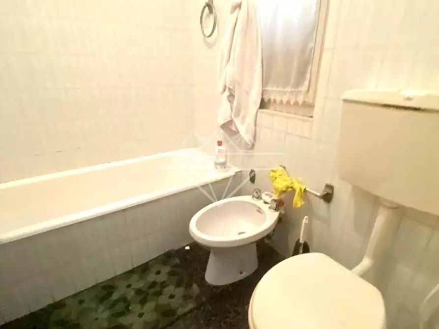 Immagine 7 di Casa indipendente in vendita  a Carrara