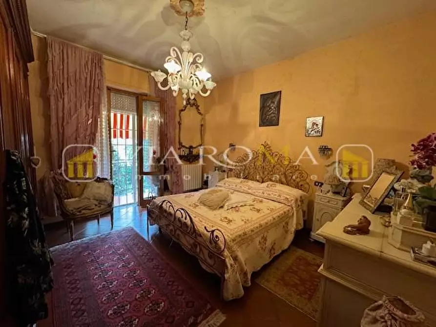 Immagine 14 di Villa in vendita  a Pescaglia