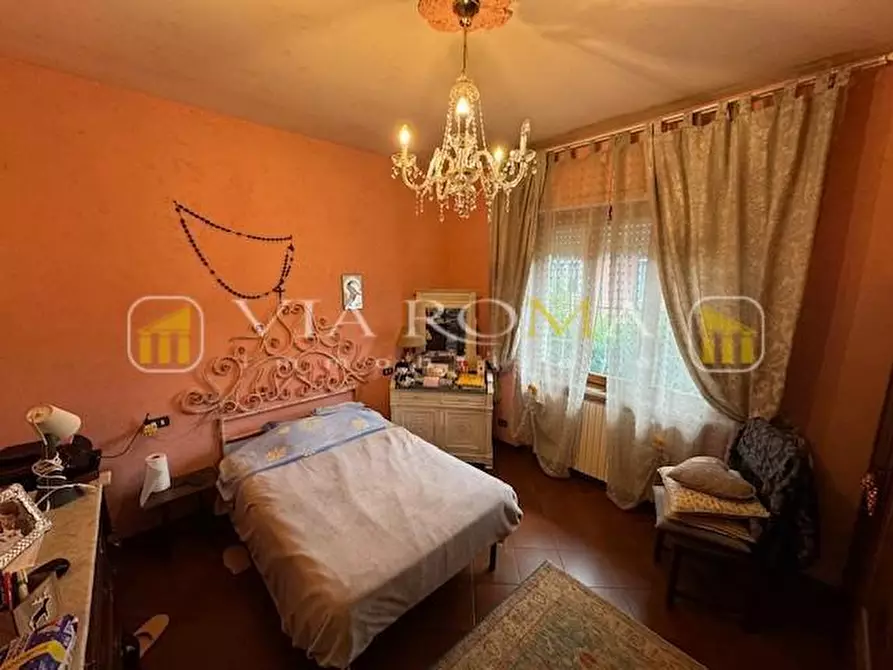 Immagine 16 di Villa in vendita  a Pescaglia