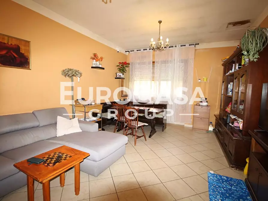 Immagine 4 di Terratetto in vendita  a Lucca