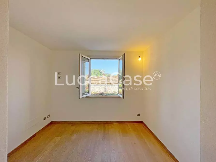 Immagine 24 di Casa indipendente in vendita  a Capannori