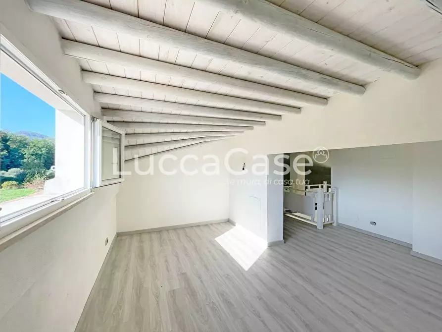 Immagine 32 di Casa indipendente in vendita  a Capannori