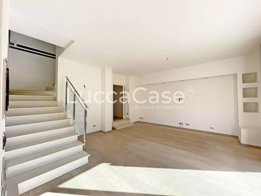 Immagine 28 di Casa indipendente in vendita  a Capannori