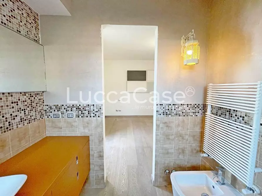 Immagine 16 di Casa indipendente in vendita  a Capannori