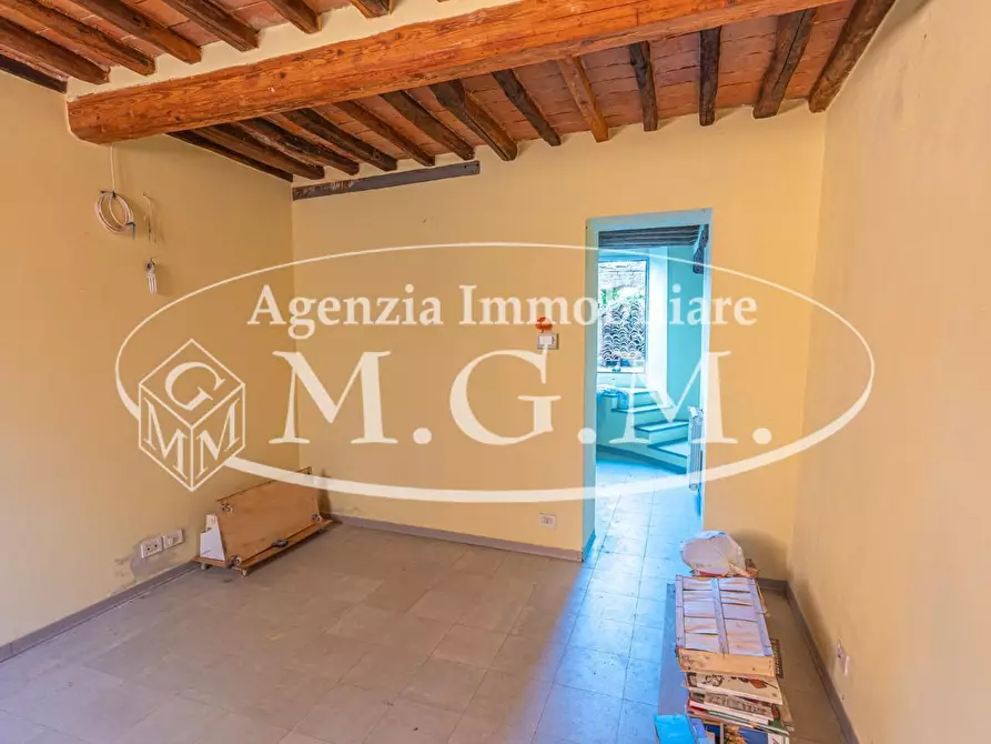 Immagine 15 di Appartamento in vendita  a Santa Maria A Monte