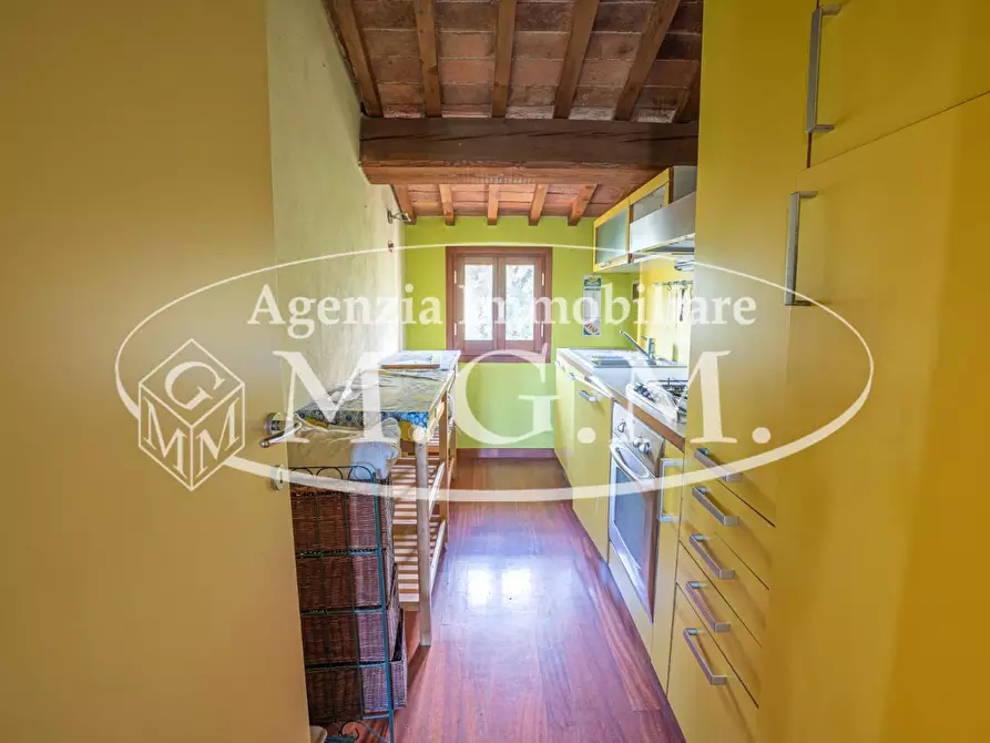 Immagine 6 di Appartamento in vendita  a Santa Maria A Monte