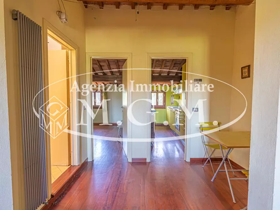 Immagine 5 di Appartamento in vendita  a Santa Maria A Monte