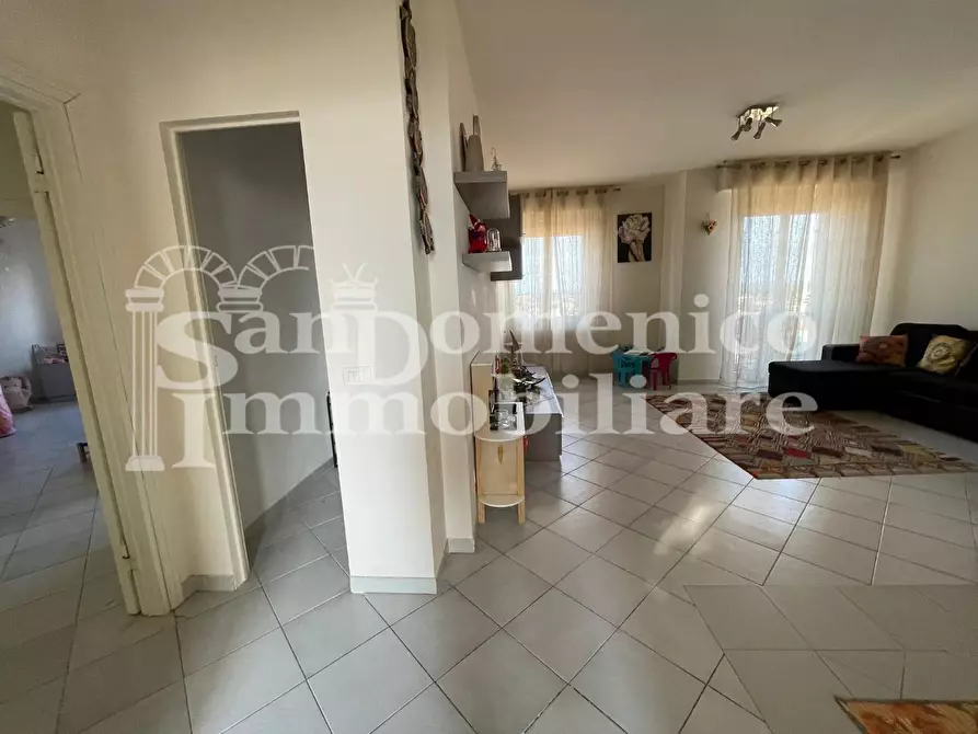 Immagine 3 di Appartamento in vendita  a Cascina