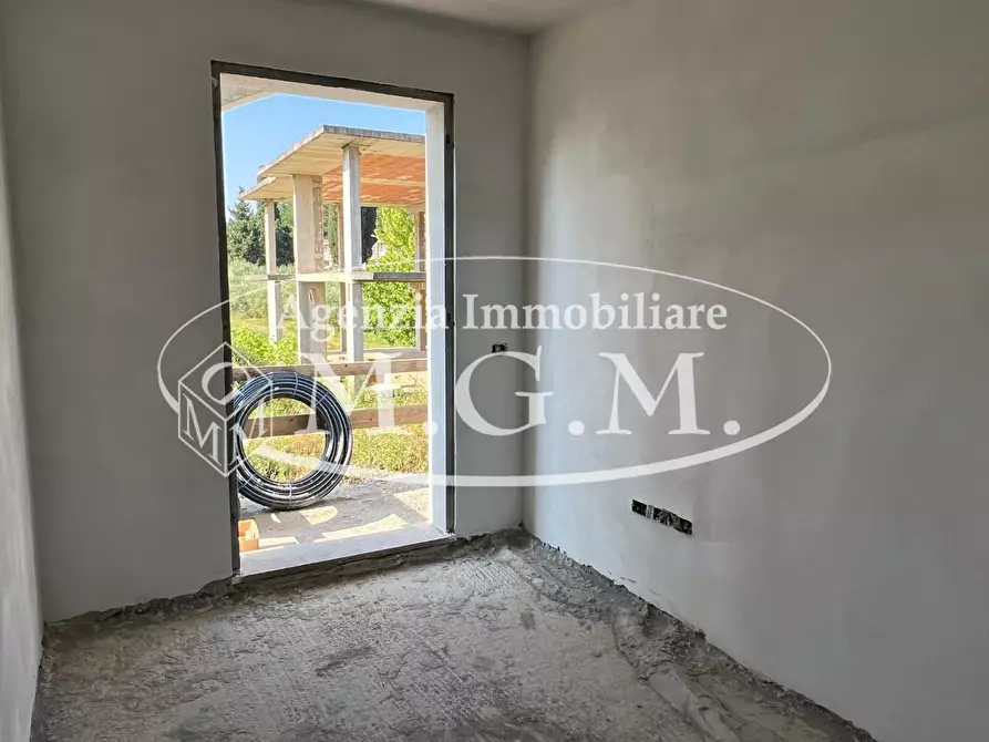 Immagine 9 di Villetta a schiera in vendita  a Santa Maria A Monte