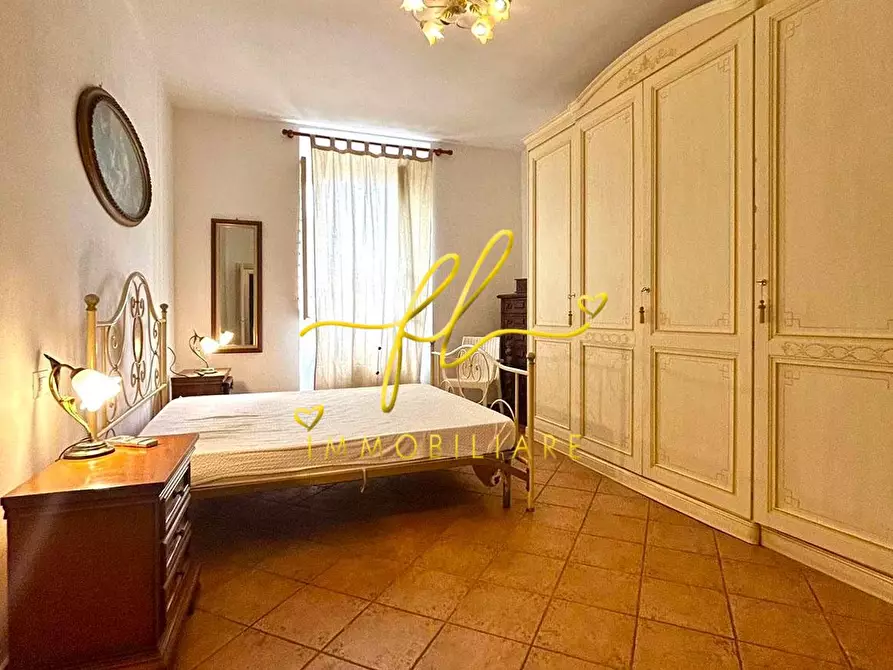 Immagine 11 di Appartamento in vendita  a Portoferraio