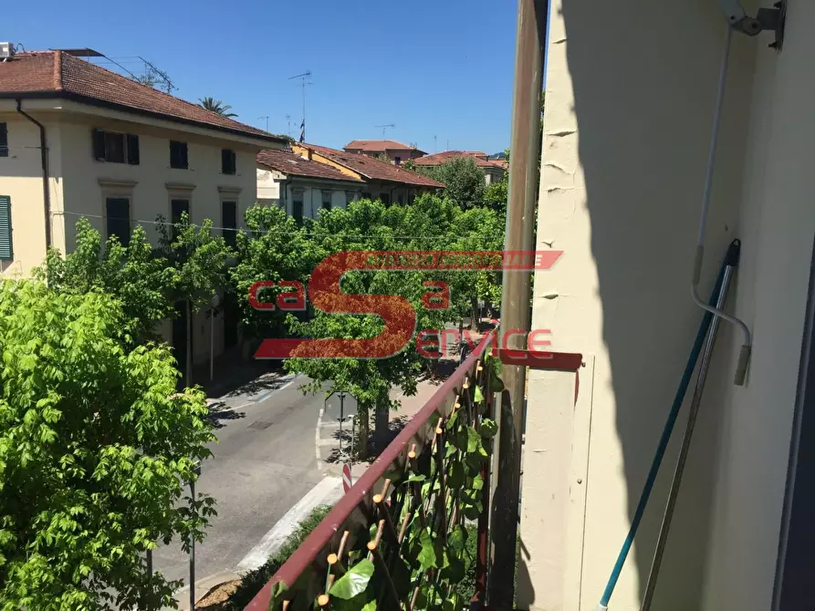 Immagine 10 di Appartamento in vendita  a Montecatini Terme