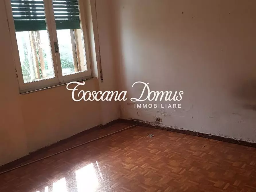 Immagine 1 di Appartamento in vendita  a Siena