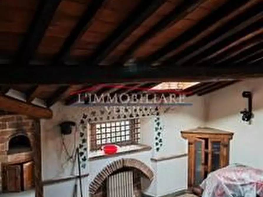 Immagine 6 di Appartamento in vendita  a Carrara