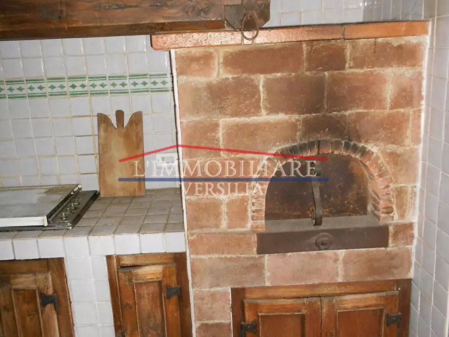 Immagine 8 di Appartamento in vendita  a Carrara