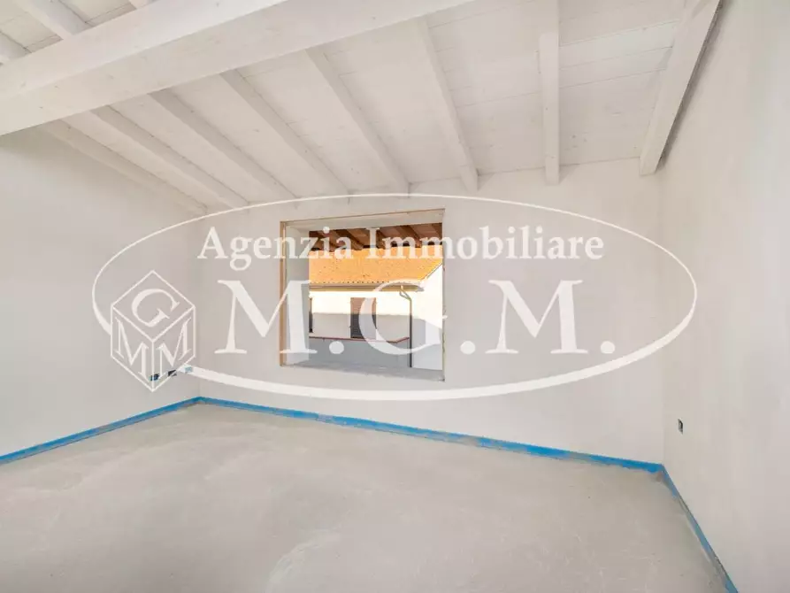 Immagine 17 di Casa bifamiliare in vendita  a Bientina