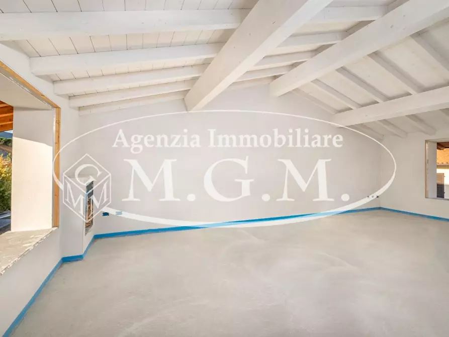 Immagine 16 di Casa bifamiliare in vendita  a Bientina