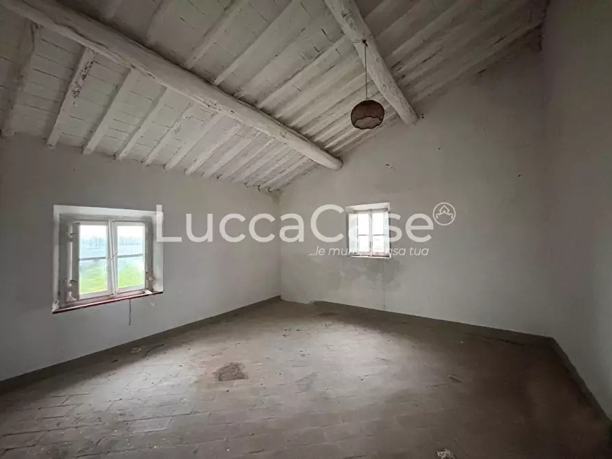 Immagine 42 di Casa indipendente in vendita  a Porcari