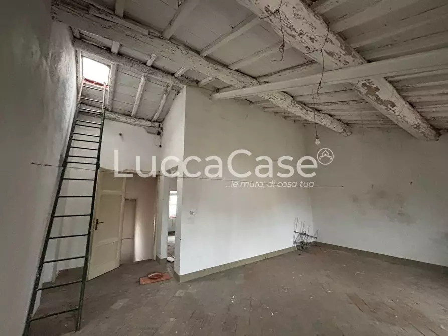 Immagine 39 di Casa indipendente in vendita  a Porcari