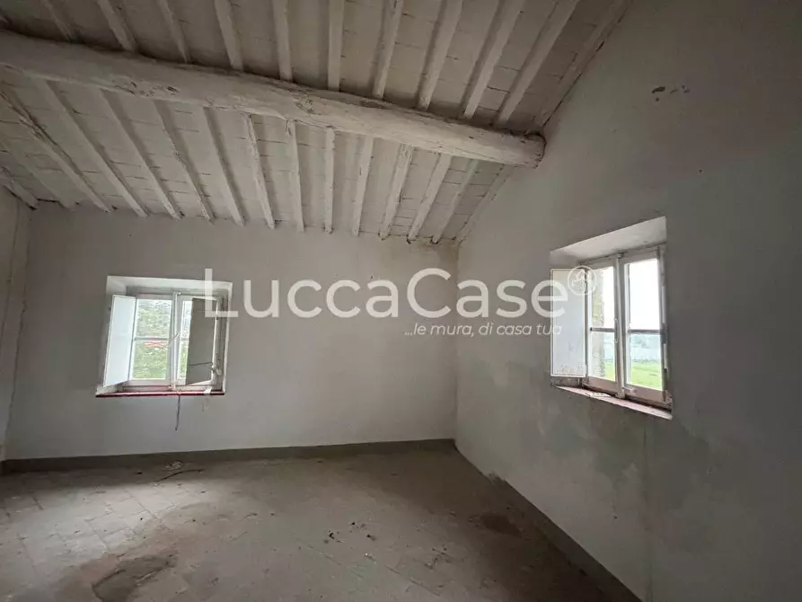 Immagine 38 di Casa indipendente in vendita  a Porcari